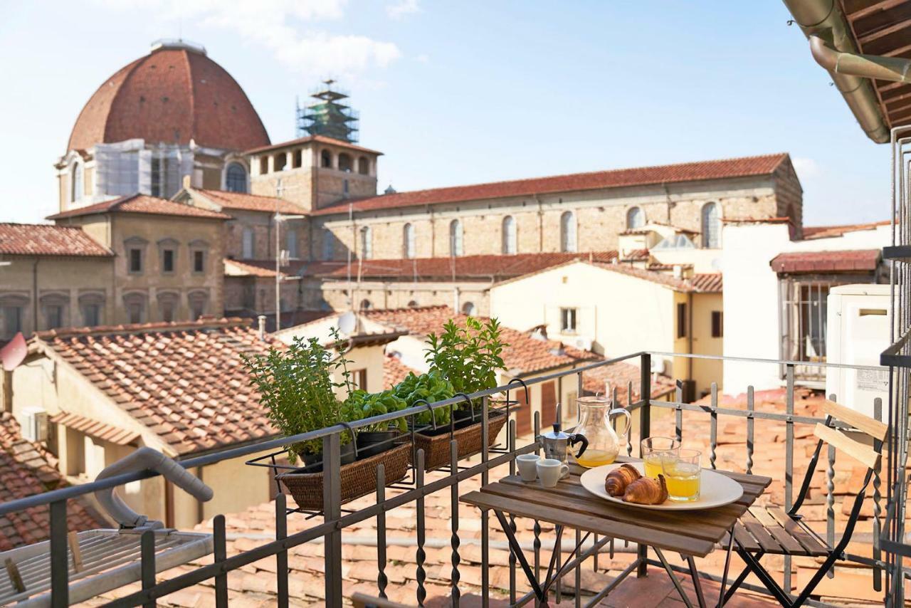 One Of A Kind Near The Duomo W/Balcony Palace Apt Florence Exterior photo